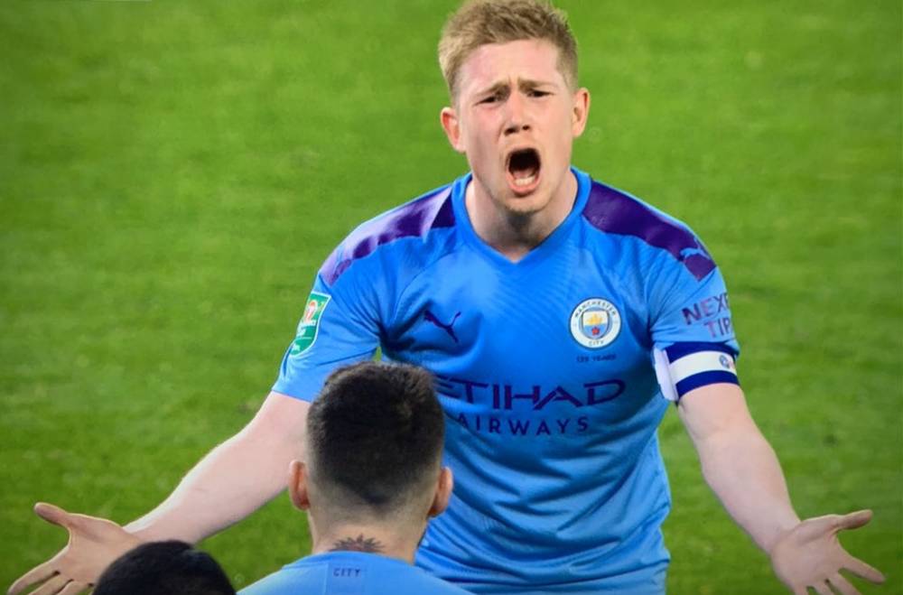 东契奇31+15+11詹皇末节12分，艾顿打爆21中4大帝，湖人力克76人